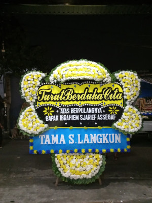 Papan Bunga Duka di Tanah Laut